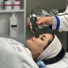کلینیک زیبایی مریم