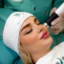 کلینیک زیبایی مایا