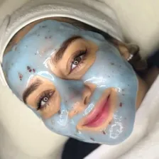 سالن مراقبت پوستی مونس