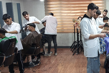 آموزشگاه آرایشگری مردانه سنندج